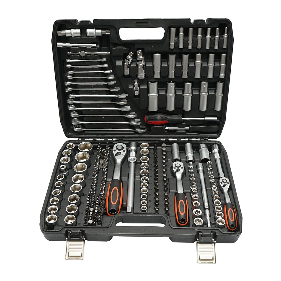 Breckner Germany 216-piece combined tool kit